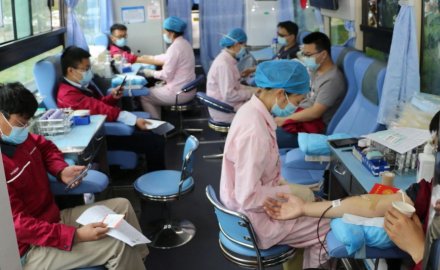 “不忘初心 熱血戰疫” 軟控股份開展無償獻血活動